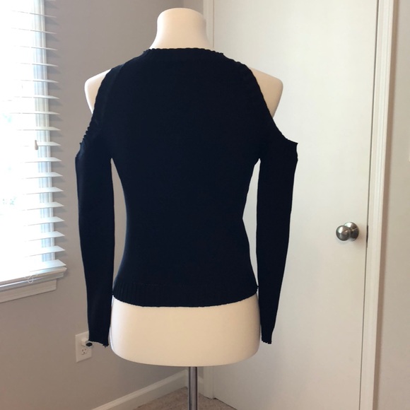 Small Black Ribbed Cold Shoulder Top - Picture 4 of 6